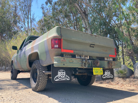 Chevrolet CUCV with vintage Eat Beef mudflaps installed