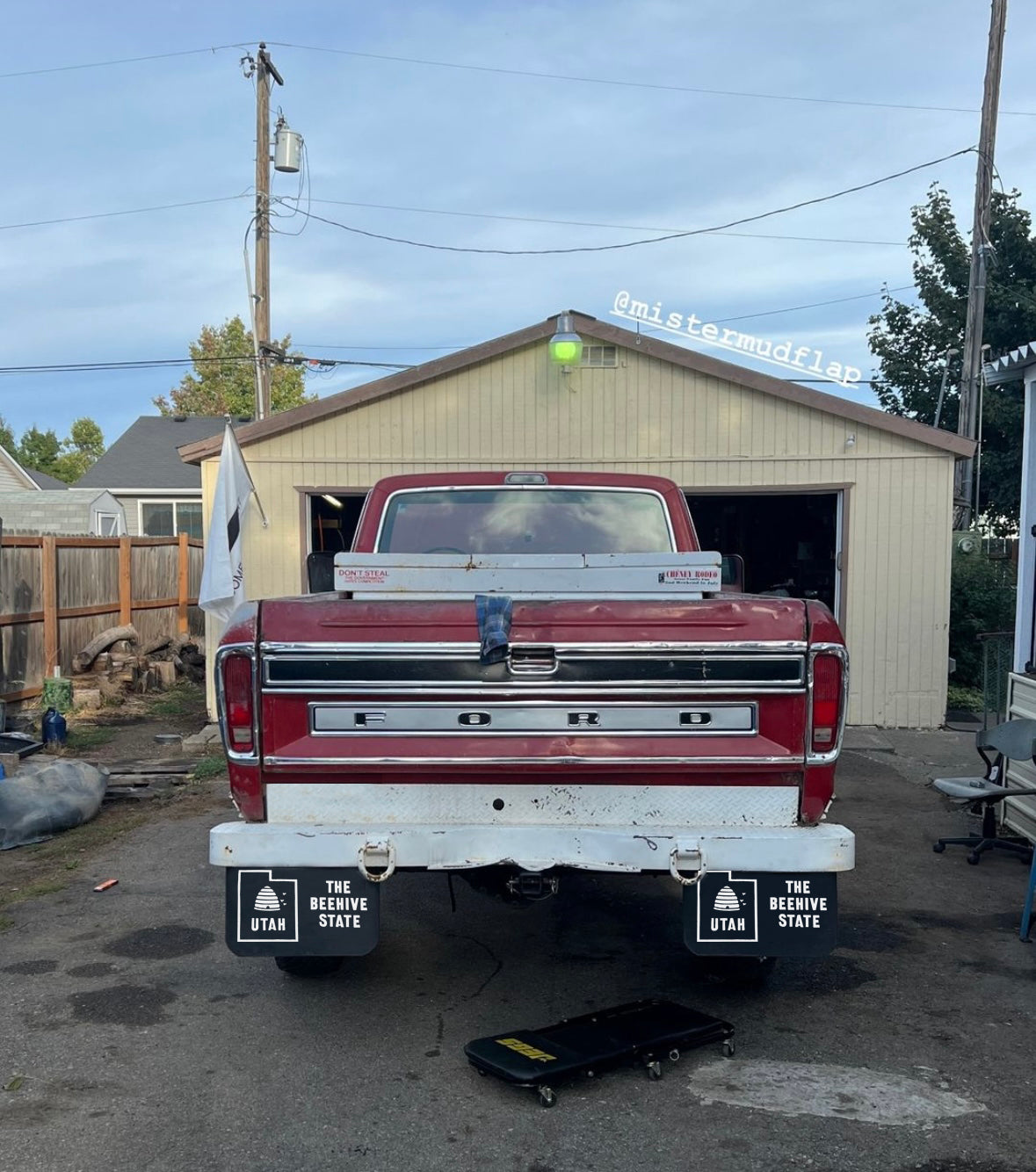 Classic rig with vintage Utah Beehive State mudflaps